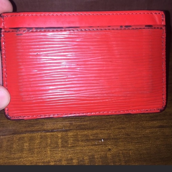 Authentic LV card holder red - Picture 4 of 6
